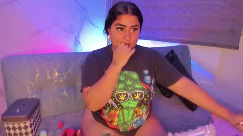 Snapshot of dayan_silva_ chatting on 03-14-26, 01:34 DAYAN online show from 03-14-26, 01:34