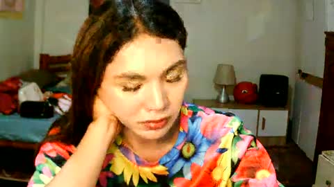 Snapshot of dayanasangre chatting on 06-13-26, 08:01 Dayana Cristal online show from 06-13-26, 08:01