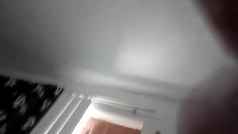 Snapshot of daynnight22 chatting on 12-16-25, 06:35 daynnight22 online show from 12-16-25, 06:35