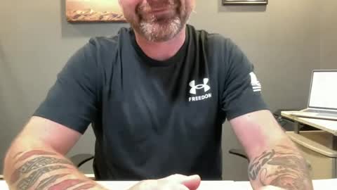 Snapshot of daytonhotwife chatting on 07-30-26, 11:53 bidl44256 online show from 07-30-26, 11:53