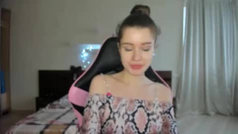 dazdrasmigdasue online show from 01-25-25, 01:41