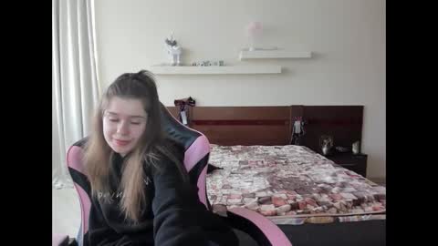 dazdrasmigdasue online show from 02-07-25, 11:12