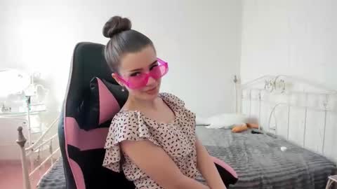 dazdrasmigdasue online show from 03-09-25, 01:15