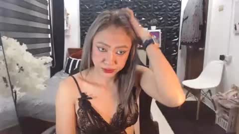 stephaniechim online show from 03-12-26, 01:34