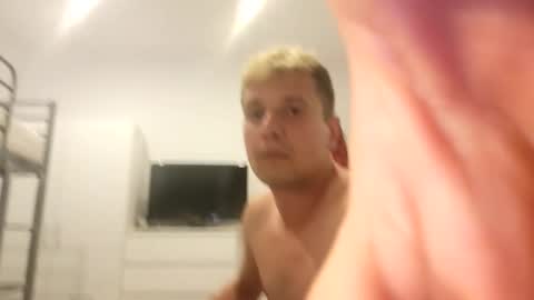 Dicktator online show from 06-08-26, 09:37
