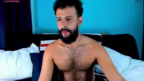 Snapshot of dcollins_ chatting on 09-12-25, 01:55 dcollins_ online show from 09-12-25, 01:55