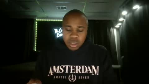 DCrush online show from 01-20-25, 04:54