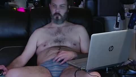 Snapshot of ddboobman chatting on 01-11-25, 12:12 want girl to play with me online show from 01-11-25, 12:12