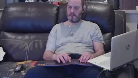 want girl to play with me online show from 03-05-26, 08:16