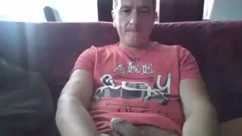 Play with me while I watch you german handsome squirtlover love small girls small tits big clit cut c2c shaved online show from 09-15-25, 12:16