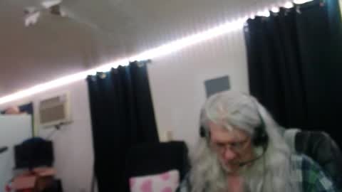 deaconoddeye online show from 12-16-25, 06:46