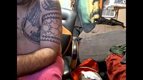 Snapshot of deadbirdink8o8 chatting on 01-08-26, 10:39 deadbirdink8o8 online show from 01-08-26, 10:39