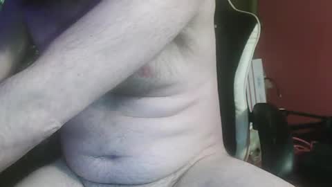 Snapshot of deandickshire chatting on 03-17-26, 06:44 Dean Dickshire online show from 03-17-26, 06:44