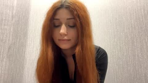 Mia online show from 04-05-26, 03:36