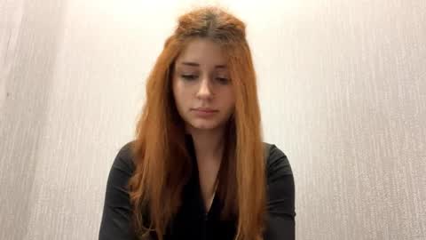 Mia online show from 04-09-26, 04:34