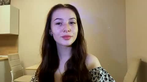 Snapshot of deannafriedle chatting on 07-18-26, 05:11 liya online show from 07-18-26, 05:11
