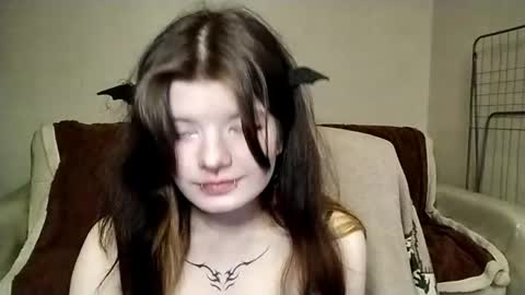 Camille online show from 05-08-26, 05:18