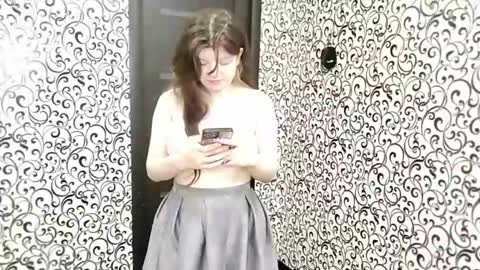 Camille online show from 05-28-26, 05:32