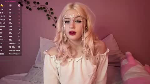 Snapshot of deannmagnie chatting on 06-07-26, 03:38 Maggie online show from 06-07-26, 03:38