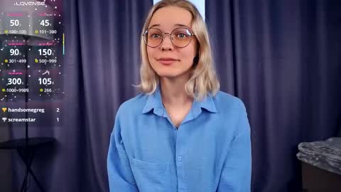 Charlie 18yo online show from 10-23-25, 05:18