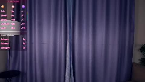 Charlie 18yo online show from 11-26-25, 05:41