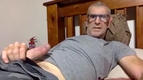 deanofflove2210 online show from 12-25-24, 11:33