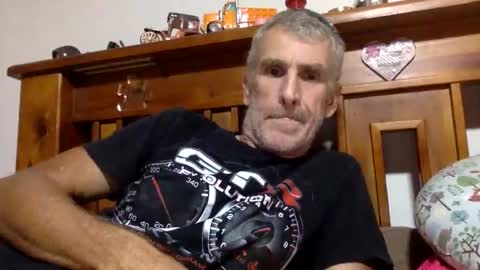deanofflove2210 online show from 02-03-25, 06:02