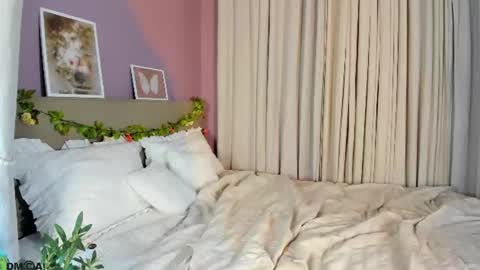 Emily GMT2 Mon 10 AM - 4 PM Wed 10 AM - 4 PM Thu 10 AM - 4 PM Fri 10 AM - 4 PM Sat 10 AM - 4 PM online show from 07-12-26, 05:26