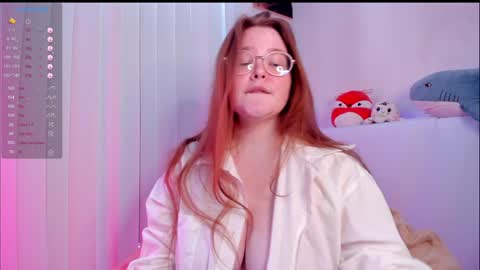 Snapshot of debbiewood chatting on 12-08-24, 08:20 DeboraDebbieDee online show from 12-08-24, 08:20