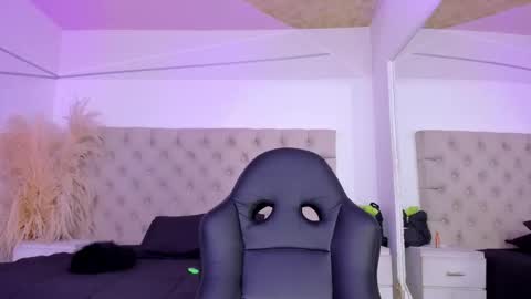 Snapshot of deboracopper chatting on 02-27-26, 10:54 DeboraCooper online show from 02-27-26, 10:54