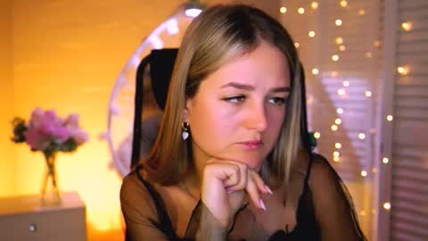 Snapshot of deboralarson chatting on 11-12-25, 03:51 Debora online show from 11-12-25, 03:51