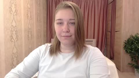 Snapshot of debramust chatting on 12-12-24, 09:48 debramust online show from 12-12-24, 09:48