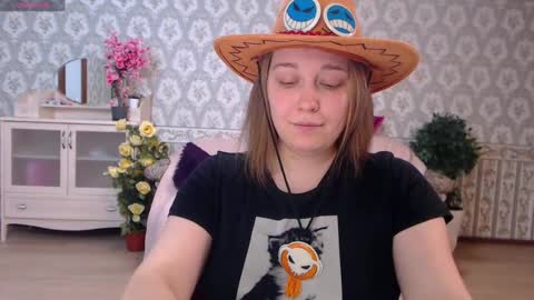 Snapshot of debramust chatting on 12-30-24, 11:15 debramust online show from 12-30-24, 11:15