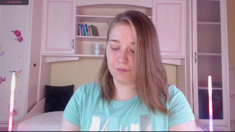 Snapshot of debramust chatting on 01-20-25, 12:07 debramust online show from 01-20-25, 12:07