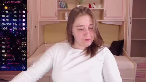 Snapshot of debramust chatting on 03-08-25, 06:37 debramust online show from 03-08-25, 06:37