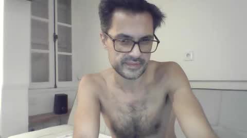 decchill19 online show from 10-20-25, 11:16