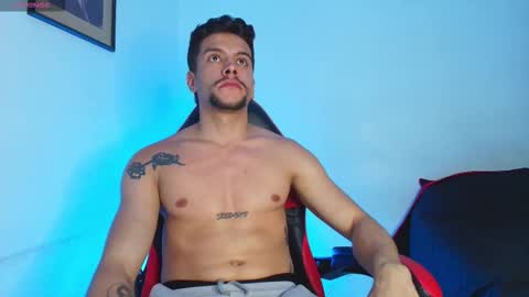 Santiago online show from 03-05-26, 04:19