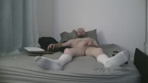 Snapshot of decoyx5o5 chatting on 01-09-26, 08:28 decoyx5o5 online show from 01-09-26, 08:28