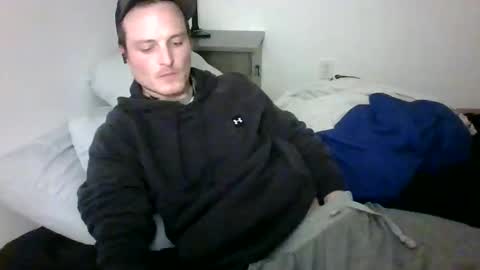 Snapshot of dee4dayz19 chatting on 12-04-25, 12:09 Dee4dayz online show from 12-04-25, 12:09