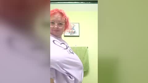 deedee198469 online show from 08-10-26, 04:16