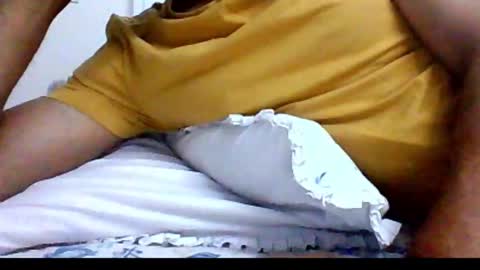 Snapshot of deepak4ualways chatting on 10-29-25, 02:52 sandy4umylove2014 online show from 10-29-25, 02:52