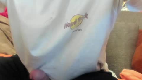 Snapshot of deeznutz343 chatting on 04-22-26, 10:11 Deez Nutz online show from 04-22-26, 10:11