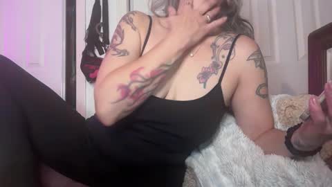 Tori online show from 12-20-25, 05:03