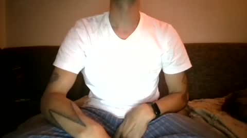 Snapshot of degrandis chatting on 06-20-26, 09:17 Luka Magic online show from 06-20-26, 09:17