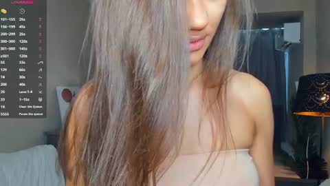 Laura online show from 07-23-26, 07:39