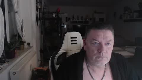 Snapshot of deinprinz2312 chatting on 01-16-25, 07:28 deinprinz2312 online show from 01-16-25, 07:28
