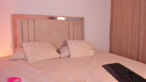 Ricarda online show from 06-07-26, 01:26