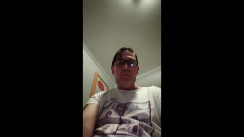 Snapshot of deividbowser chatting on 05-04-26, 01:01 deividbowser online show from 05-04-26, 01:01