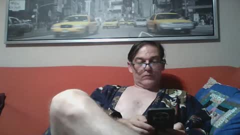 Snapshot of deividbowser chatting on 06-21-26, 02:14 deividbowser online show from 06-21-26, 02:14