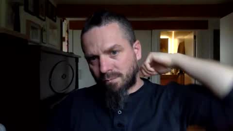 Hermes online show from 03-14-26, 01:38